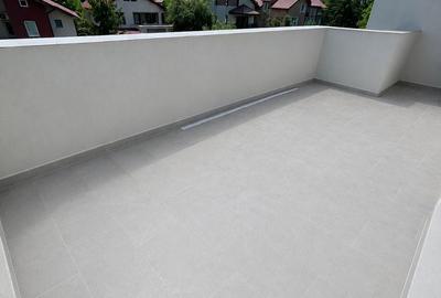 Casă cu 9 camere cu Teren 660 Mp în Domnești - 20
