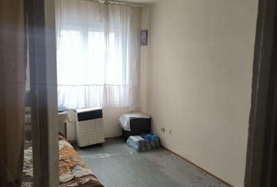 Apartament cu 2 camere nedecomandat în Central