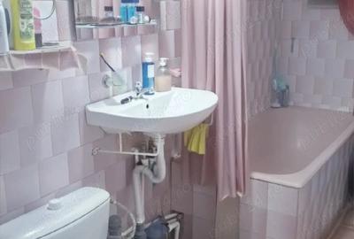 Apartament cu 3 camere decomandat în Central - 2