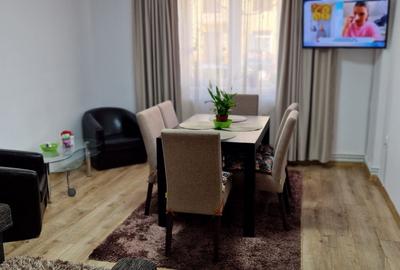 Apartament cu 3 camere decomandat în Central - 2