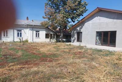 Casă cu 3 camere în Heliade Rădulescu - 3