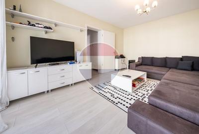 Apartament cu 2 camere decomandat, mobilat în Central
