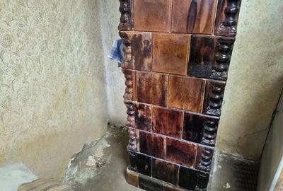 Casă cu 5 camere cu Teren 2100 Mp în Central