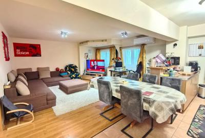Apartament cu 4 camere decomandat, mobilat în Simion Bărnuțiu