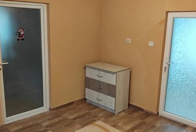 Casă cu Teren 500 Mp în Central - 1
