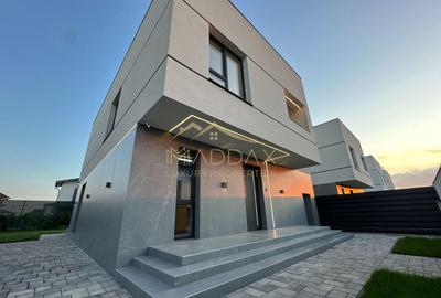 Casă individuală cu 5 camere cu Canalizare în Pipera