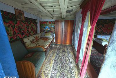 Casă cu 3 camere cu Teren 7391 Mp în Stănișești - 2