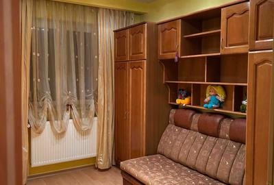 Apartament cu 3 camere semidecomandat în Central - 2
