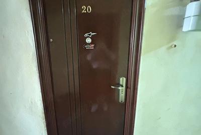 Garsonieră decomandată în Central - 1
