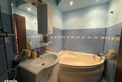 Apartament cu 3 camere decomandat în Olimpia-Stadion - 2