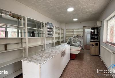 Spațiu comercial, de 40 mp, în Petros - 6