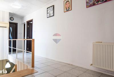 Casă cu 5 camere cu Teren 258 Mp în Central