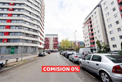 Apartament cu 3 camere semidecomandat, mobilat în Florești - 1