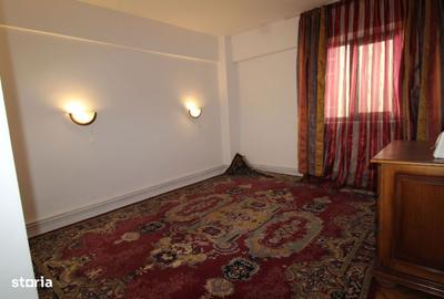 Apartament cu 3 camere în Central - 6