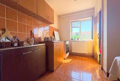 Apartament cu 3 camere decomandat, mobilat în Aradului - 7