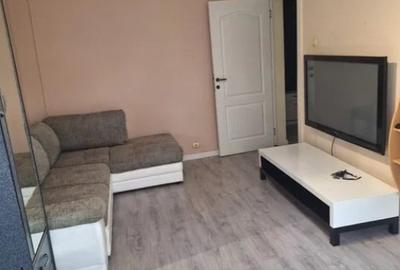 Apartament cu 2 camere decomandat în Tătărași
