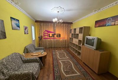 Apartament cu 3 camere decomandat în E3