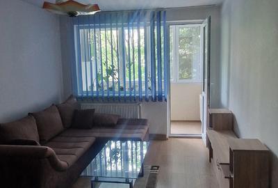 Apartament cu 2 camere semidecomandat, mobilat în Hipodrom 3 - 5