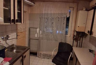 Apartament cu 2 camere semidecomandat în Ferentari