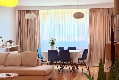 Apartament cu 4 camere decomandat, mobilat în Băneasa