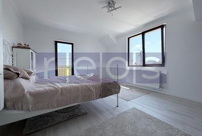Duplex cu 4 camere cu Canalizare în Central - 14