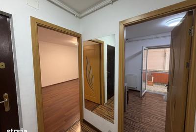 Apartament cu 3 camere decomandat în Tomis Nord