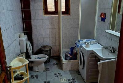 Casă cu 4 camere cu Teren 1000 Mp în Tractorul - 3