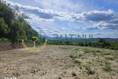 Teren de 3000 mp, în Central - 8