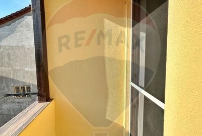 Apartament cu 2 camere semidecomandat, mobilat în Alfa - 9