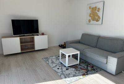 Apartament cu 2 camere decomandat în Băneasa