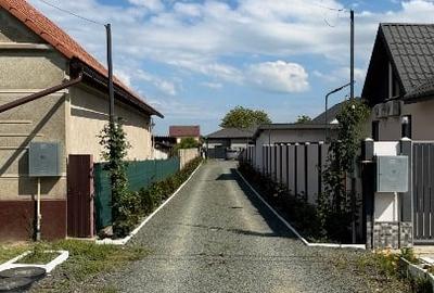 Duplex cu 4 camere cu Canalizare în Parța - 3