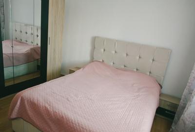 Apartament cu 3 camere decomandat în Trivale