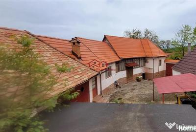 Casă cu 4 camere cu Canalizare în Rășinari - 1
