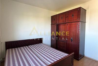 Apartament cu 2 camere semidecomandat în Progresul