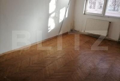 Apartament cu 2 camere decomandat în Micro 1 - 1