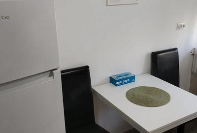 Apartament cu 2 camere decomandat în Gara de Nord