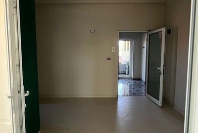 Spațiu comercial, de 70 mp, în Miorița