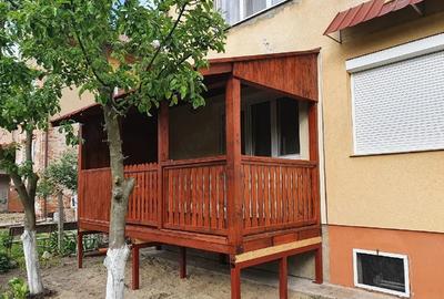 Garsonieră decomandată în Podgoria