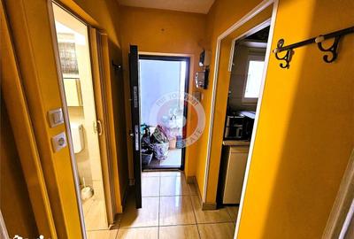 Apartament cu 2 camere semidecomandat în Universitate - 1