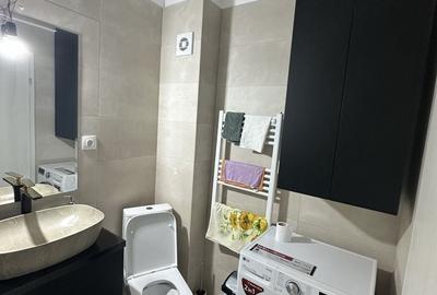 Apartament cu 2 camere decomandat în Apărătorii Patriei - 8