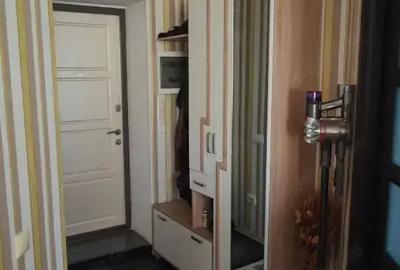 Garsonieră decomandată în Berceni - 2