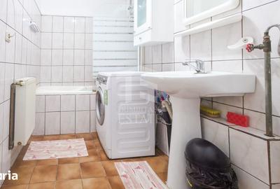 Casă cu 3 camere cu Teren 142 Mp în Rahova