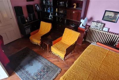 Casă individuală cu 4 camere cu Canalizare în Central - 4