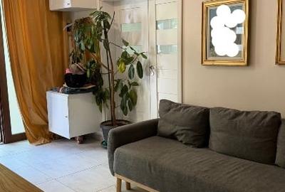 Casă individuală cu 4 camere cu Canalizare în Cotroceni
