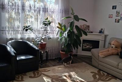 Casă cu 3 camere cu Teren 400 Mp în Central