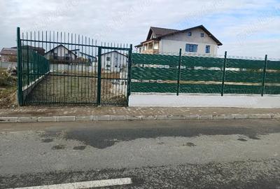 Teren de 500 mp, în Central - 1