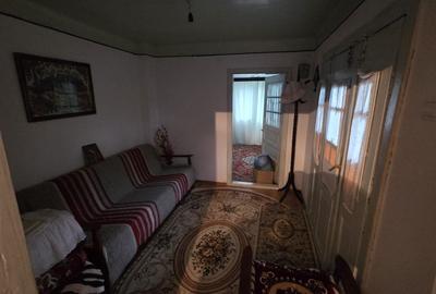 Casă cu 4 camere în Brezoaia - 5