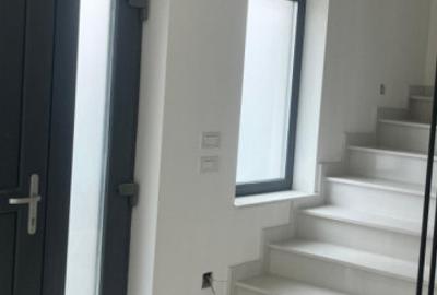 Casă cu 4 camere cu Teren 200 Mp în Central - 10