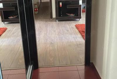 Apartament cu 3 camere decomandat în Central - 2