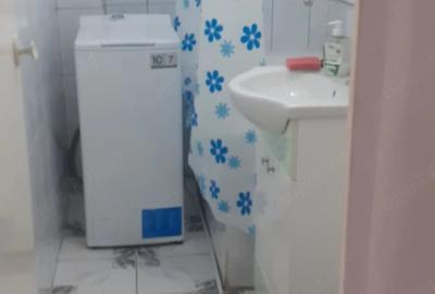 Garsonieră decomandată în Rogerius